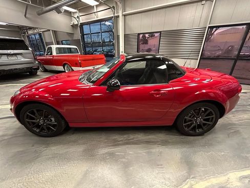 Used 2012 MAZDA MX-5 Miata Special Edition image 28