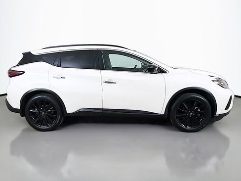 Used 2024 Nissan Murano SV w/ SV Midnight Edition Package image 12