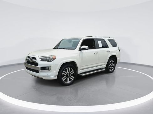 Used 2014 Toyota 4Runner Limited AWD/4WD image 5