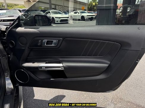 Used 2019 Ford Mustang GT Premium RWD image 19