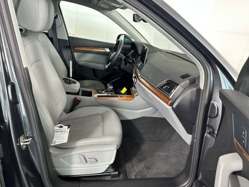 Used 2022 Audi Q5 2.0T Premium image 28