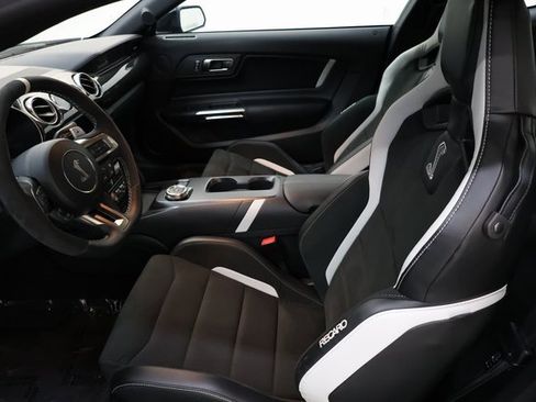 Used 2022 Ford Mustang Shelby GT500 w/ Carbon Fiber Track Pack image 76