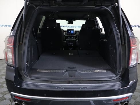 Used 2023 Chevrolet Tahoe High Country AWD/4WD image 9