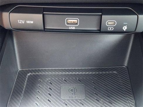 Used 2023 Kia Niro Wave image 21