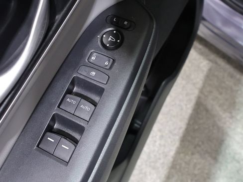 Used 2020 Honda CR-V Touring image 14