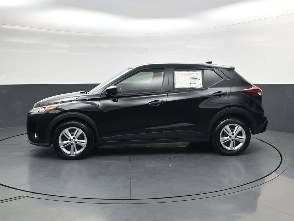 Certified 2025 Nissan Kicks Play S FWD image 11