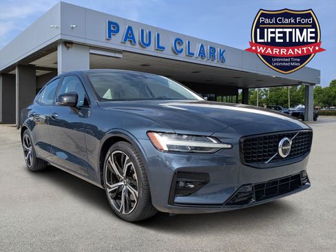 Used 2024 Volvo S60 B5 Plus FWD image 1
