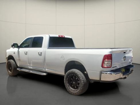 Used 2022 RAM 2500 Big Horn AWD/4WD image 5