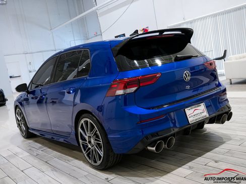 Used 2024 Volkswagen Golf R 4-Door AWD/4WD image 18