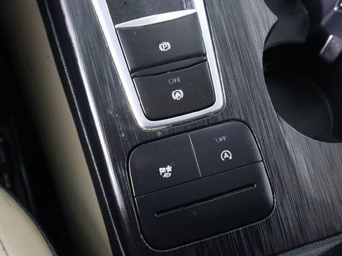 Used 2021 Ford Escape SEL image 30