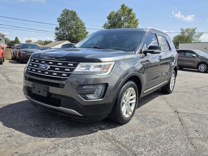 Used 2017 Ford Explorer XLT w/ Equipment Group 202A
