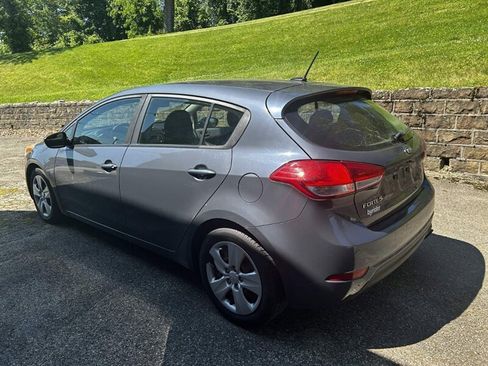 Used 2016 Kia Forte LX FWD image 4