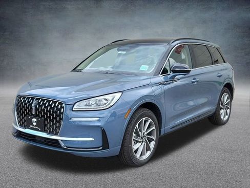 New 2025 Lincoln Corsair Grand Touring w/ Equipment Group 302A image 3