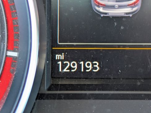 Used 2016 Volkswagen GTI Autobahn w/ Driver Assistance Package image 20