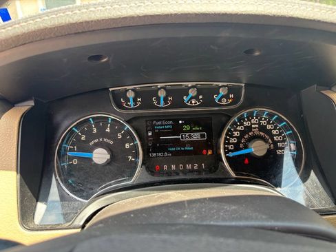 Used 2014 Ford F150 Lariat w/ Equipment Group 501A Mid RWD image 15