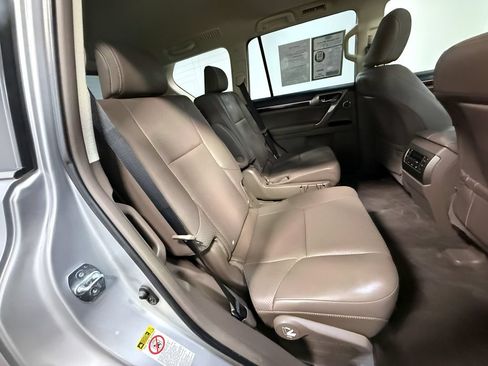 Used 2017 Lexus GX 460 Luxury AWD/4WD image 14