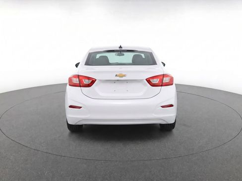 Used 2016 Chevrolet Cruze LS FWD image 7