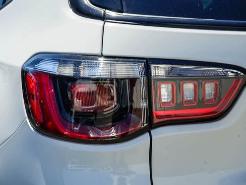 New 2026 Jeep Compass Limited image 7