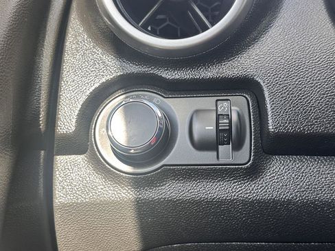 Used 2016 Chevrolet Trax LT image 15