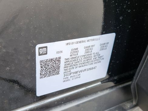 New 2027 Chevrolet Bolt LT w/ Comfort Package FWD image 20