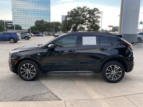 Used 2025 Cadillac XT4 Sport w/ Cold Weather Package FWD image 4