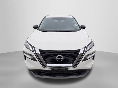 Used 2023 Nissan Rogue S image 11