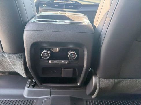 New 2026 Buick Enclave Sport Touring w/ Power Package FWD image 34