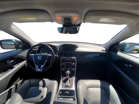 Used 2016 Volvo XC70 T5 Premier w/ Proximity Package image 35