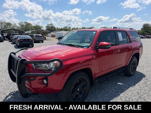 Used 2019 Toyota 4Runner SR5 Premium AWD/4WD image 2