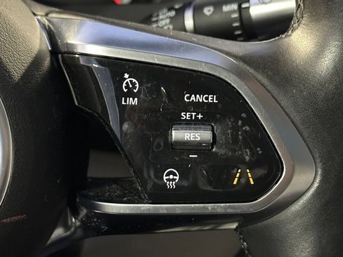 Used 2020 Jaguar XE S image 39