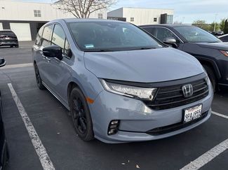 Certified 2024 Honda Odyssey Sport video 1
