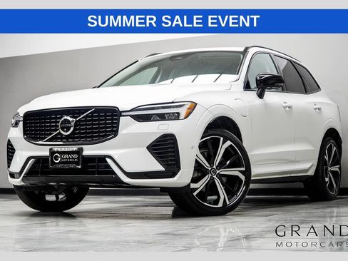Used 2023 Volvo XC60 T8 Ultimate w/ Climate Package AWD/4WD image 1