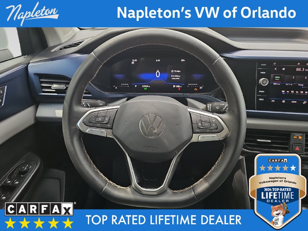 Used 2023 Volkswagen Taos SE FWD image 12