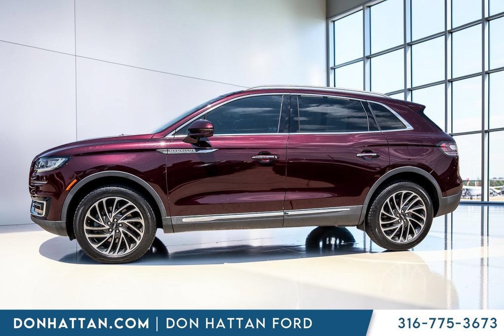 Used 2020 Lincoln Nautilus Reserve AWD/4WD image 2