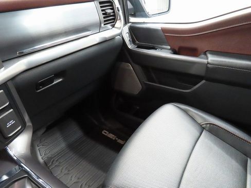 Used 2023 Ford F150 Lariat w/ Equipment Group 502A High image 20