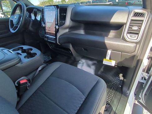 New 2026 RAM 3500 Tradesman AWD/4WD image 38
