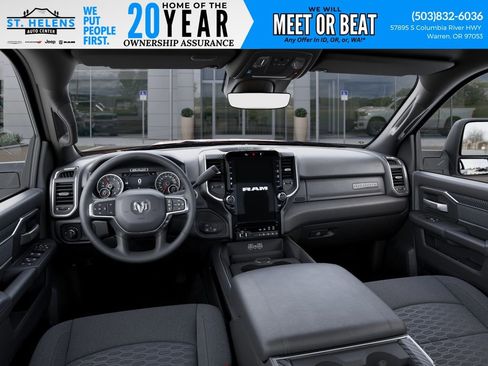 New 2026 RAM 2500 Big Horn AWD/4WD image 17