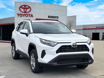 New 2025 Toyota RAV4 XLE w/ Convenience Package