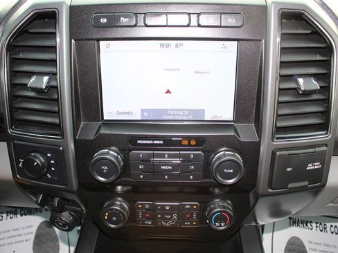 Used 2021 Ford F250 XLT w/ Tremor Off-Road Package AWD/4WD image 21
