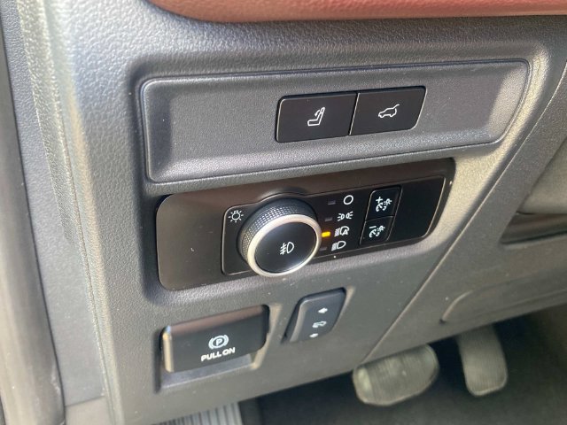 Used 2024 Ford Expedition Max Limited AWD/4WD image 15