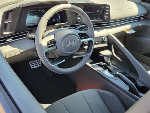 New 2026 Hyundai Elantra Sport image 4