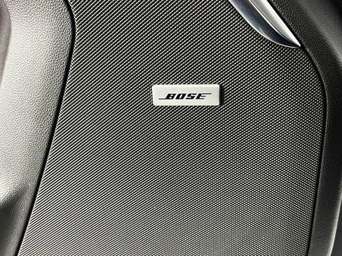 Used 2025 GMC Yukon Denali image 15