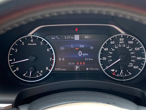 Used 2024 Nissan Murano Platinum w/ Cargo Package FWD image 17