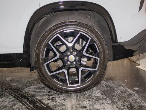 Certified 2026 Chevrolet Traverse High Country w/ LPO, Floor Liner Package image 6