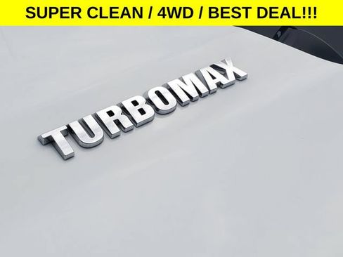 Used 2025 Chevrolet Silverado 1500 LT AWD/4WD image 7