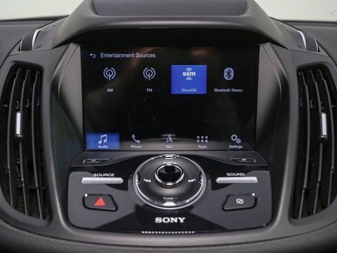 Used 2019 Ford Escape Titanium image 21