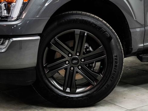 Used 2022 Ford F150 Lariat image 3