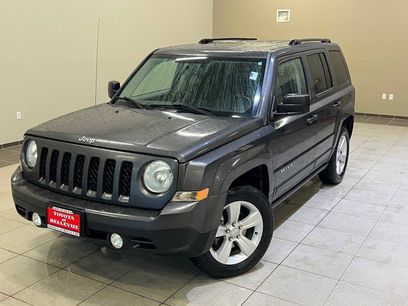 Used 2014 Jeep Patriot Latitude w/ Sun/Sound Group