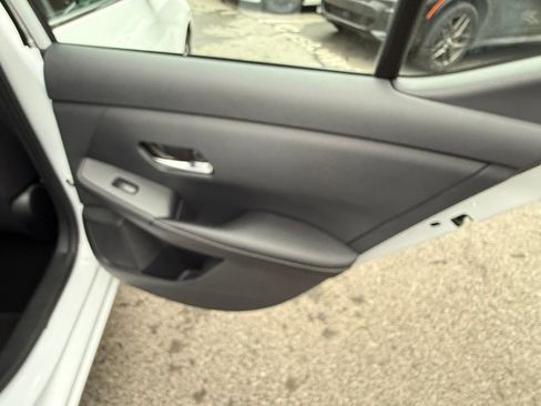 Used 2023 Nissan Sentra SV w/ All-Weather Package image 28