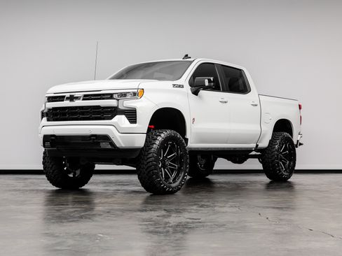 Used 2026 Chevrolet Silverado 1500 RST w/ RST All Star Premium Package AWD/4WD image 7